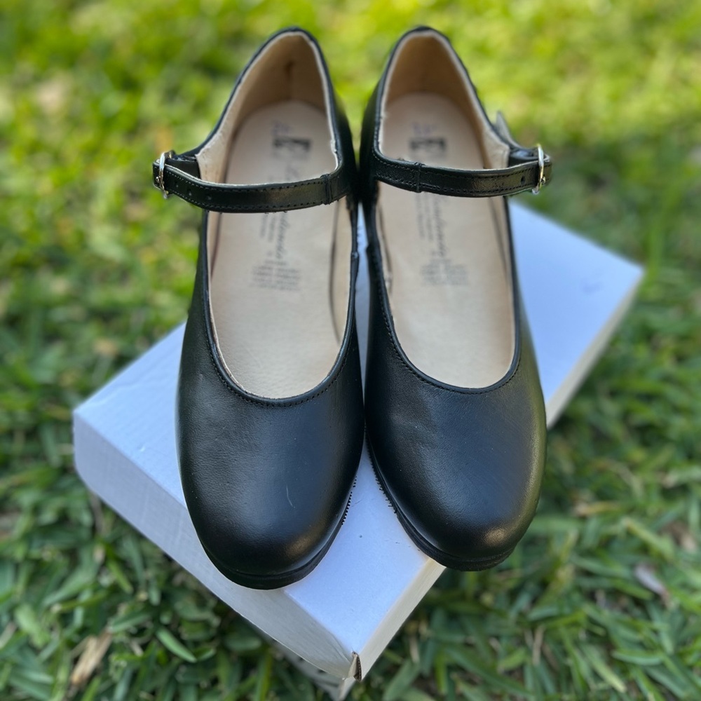 BLACK MEXICAN FOLKLORICO LEATHER SHOES FOR GIRLS WITH EXTRA CUSHION - Picture 2 of 7